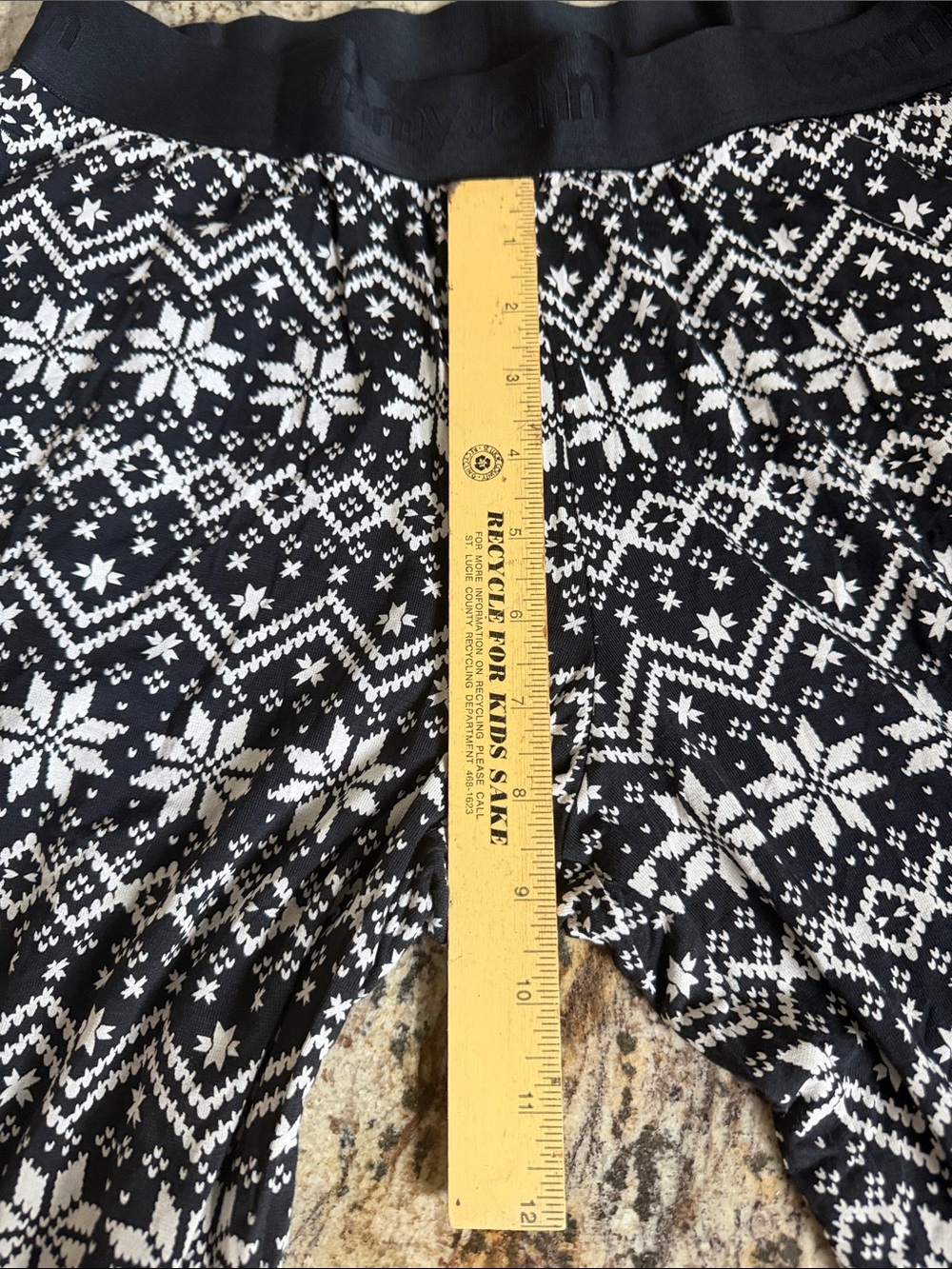 * Set *Tommy John Black and White Fair Isle Lounge Pants and top set - Picture 4 of 6